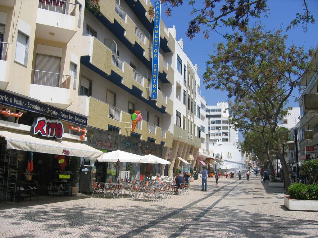 Apartamentos Central Quarteira Bagian luar foto