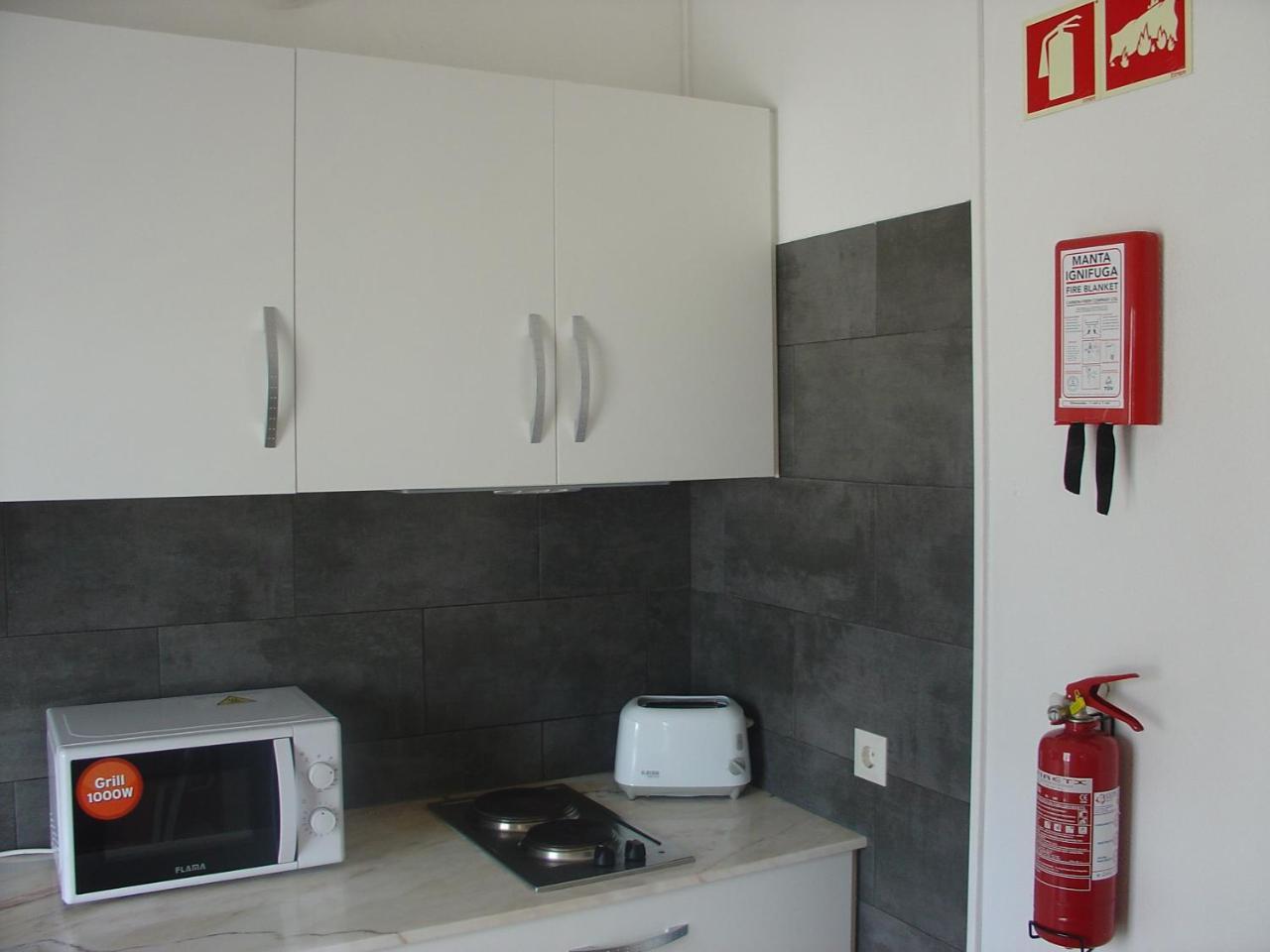 Apartamentos Central Quarteira Bagian luar foto